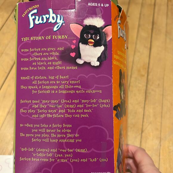 1999 Bumblebee Furby Black Yellow Tiger Electronics WORKING With Box and Tags - Picture 10 of 10